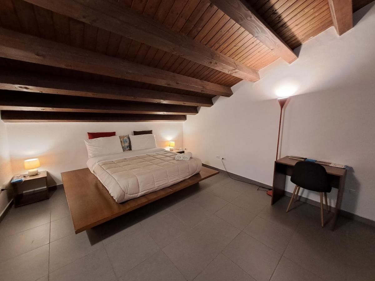 Sopra Moltivolti Guesthouse Palerme Chambre photo