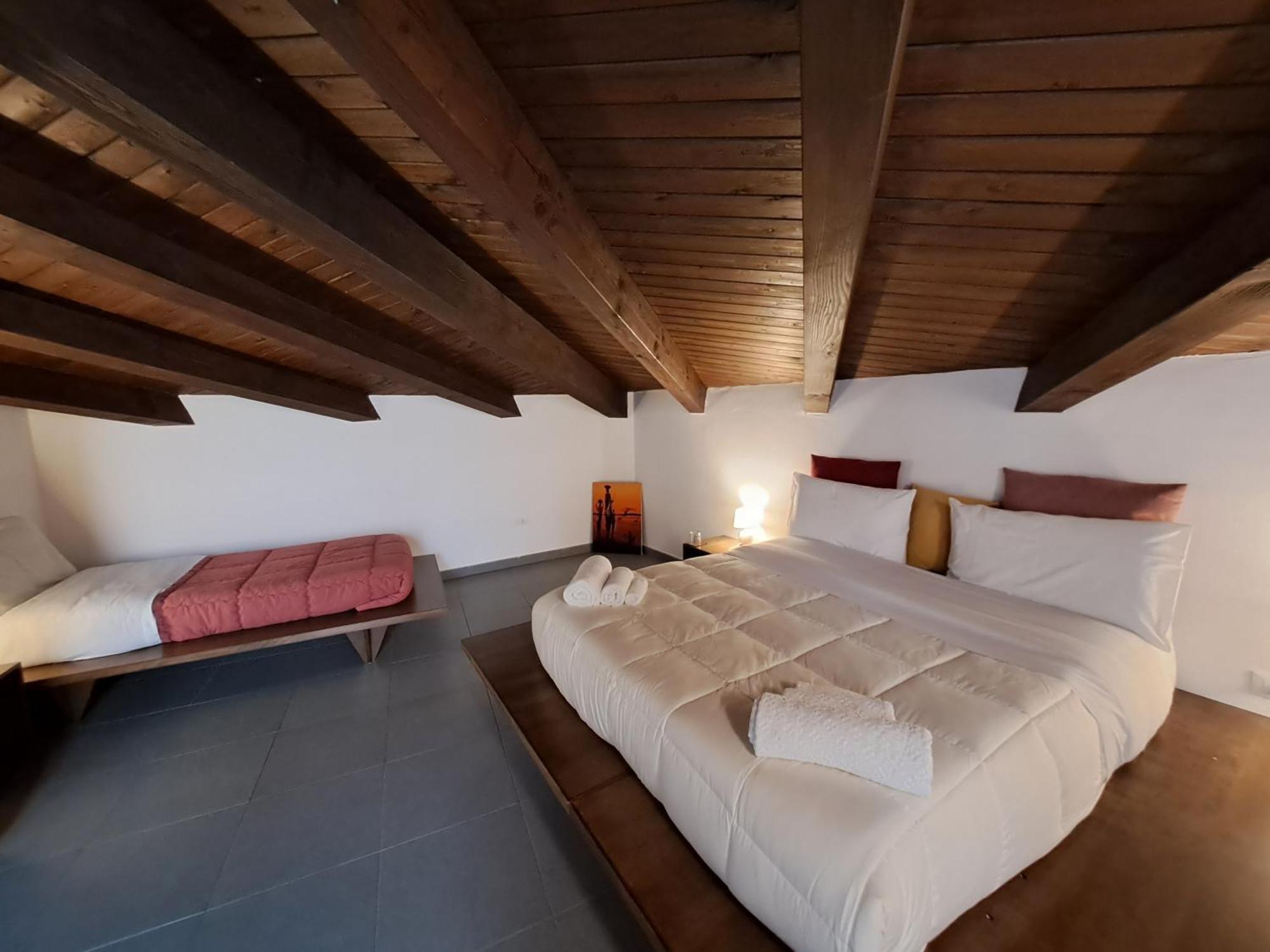 Sopra Moltivolti Guesthouse Palerme Chambre photo